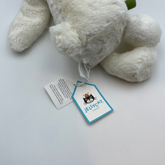 BNWT RARE Jellycat Bashful Bunny ‘Peony' Holding Pink Flower stuffed cute toy - Picture 7 of 8